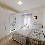 Lisbona Apartment, Seconda Fila Mare Rif A600 ポルト・ダスコリ